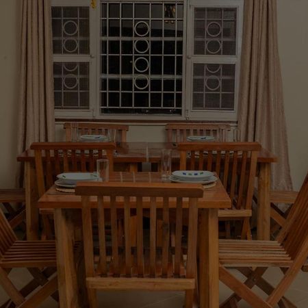 Miika Guest House Entebbe Luaran gambar